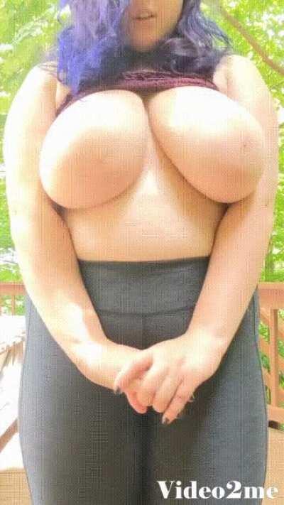 Do you like how my Hs swing? (22F)