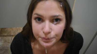 Tinder date gets a facial in the bathroom stall