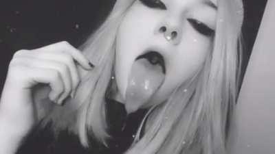 Would you like to see my other holes exposed too? 😘