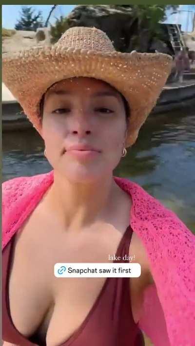 Good. Lord. Via insta Story 7/15