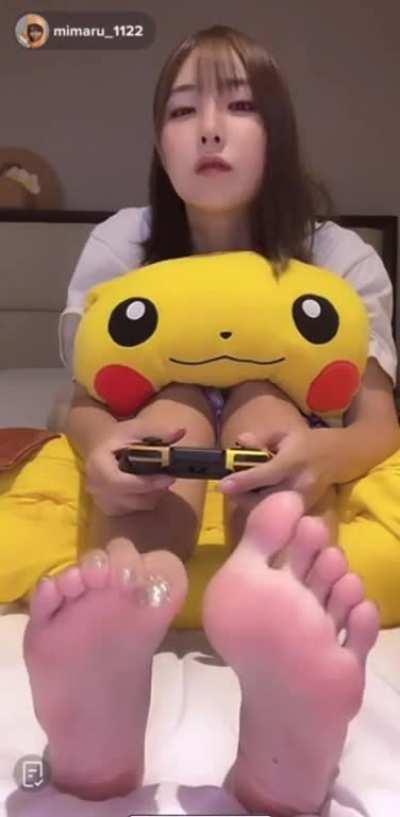 Mimaru_1122 feet live