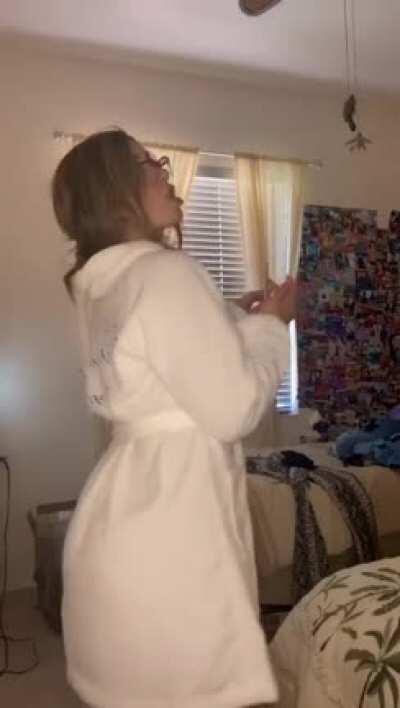 The forbidden pants🍑