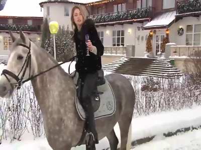 Natalia Poklonskaya's Happy Christmas and New Year message