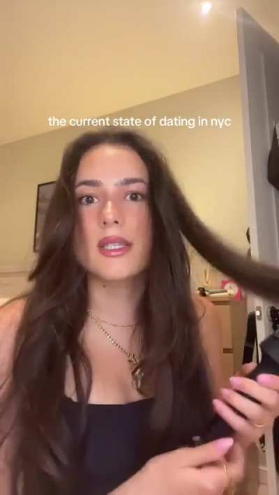 Women Have Reached Rock Bottom In New York, America - They Now Stealing Finance Bro Lunches To Get Men's Attention. What Timeline Are We In Right Now?!