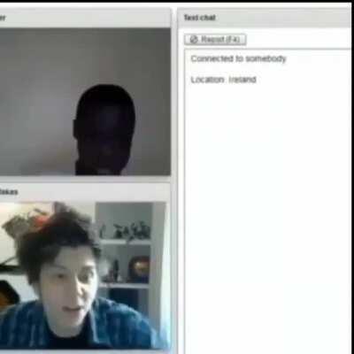 Esto es para reírse, no para que una tropa de inútiles vayan a llorar en los hilos de twitter un beso