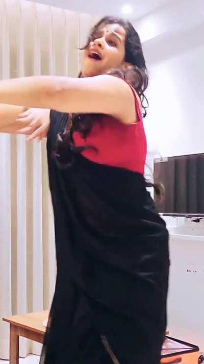 Sadhika Hot Navel In Half Saree