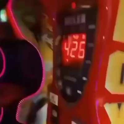 I know that lil nigga head hurting🤣