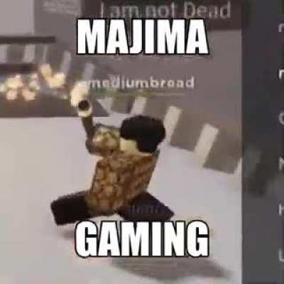 OMG is that MAJIMA!!! in roblox.!!!!!