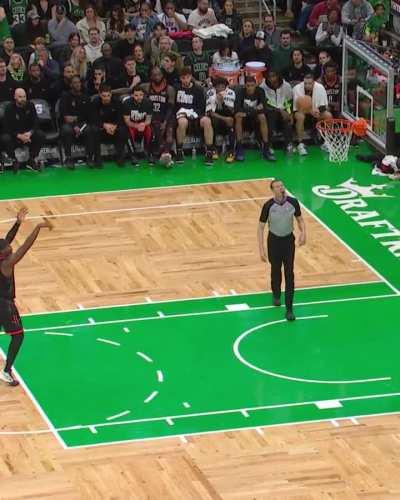 [Highlight] Jayson Tatum ejected from the game against the Rockets arguing a no-call