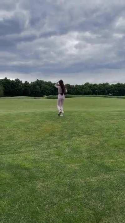 Are you into slim thick college girls ? 😇