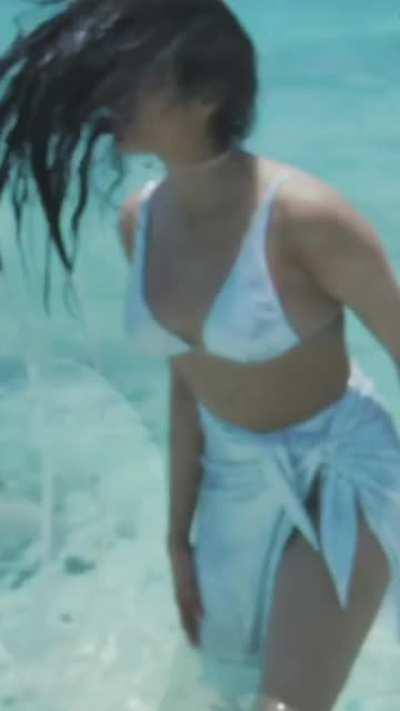 Janhvi Kapoor mmmm🤤🤤 (new)