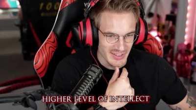 After 700 clips from 25 different videos and 3 weeks of work, I finally managed to make Jack and Pewds rap battle each other... (