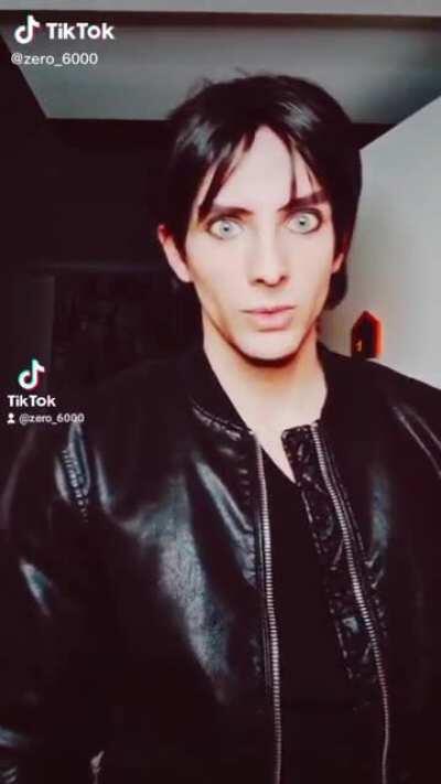 Careful, don't spill that expensive raspberry juice 😡