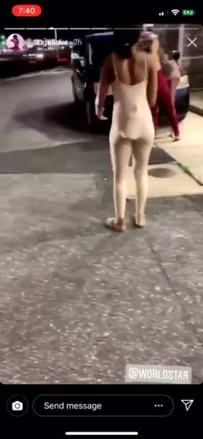 A fight at Tiger Mart caw caw