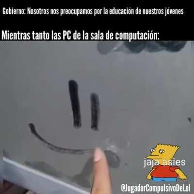 Yo aún tengo mi laptop del Gobierno en perfecto estado xd