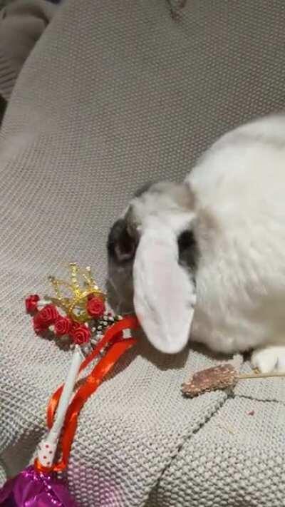 Angry is the head that wears the crown