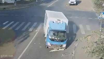 Cyclist cheats death