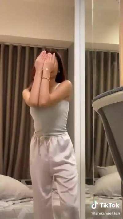 @shaznaelitan short compilation 👅💦