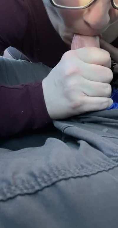 Sucking him dry on the highway