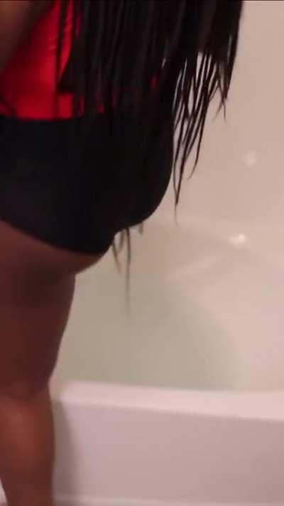 Jazzyguns booty cheeks 🤪