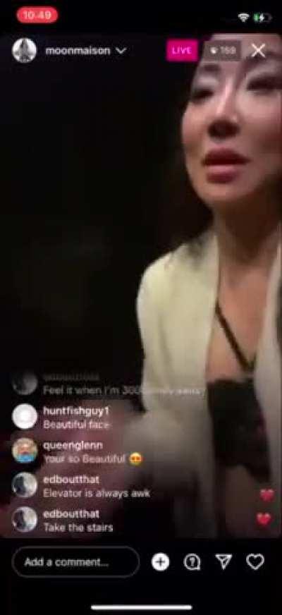 The beautiful & sexy Moon Maison gets dressed & put spongebobs🤓squeaky boots🥾 on her feet for Instagram LIVE fans😬