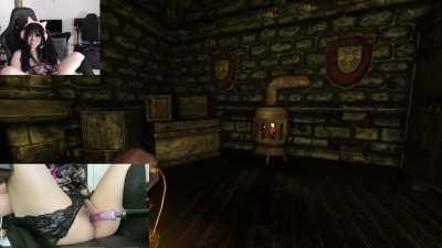 Getting scared while playing Amnesia & creaming on my fuck machine lol enjoy!