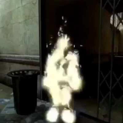 Citizen, pick up that can.