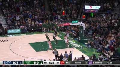 [Highlight] Giannis steals the ball from Porzingis and gets the layup in transition for 55 PTS in the night!