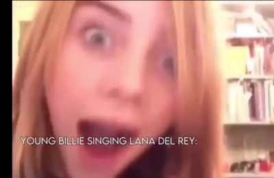 Baby Billie singing along with Lana Del Rey then at Coachella. Their friendship is so sweet .