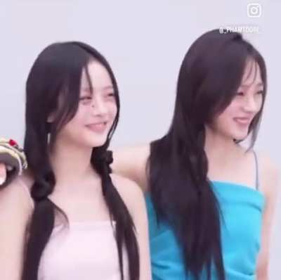 Hanni and Minji