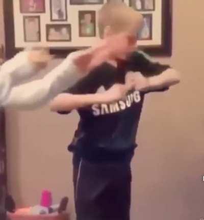 Lil bro said he the hardest in the burb