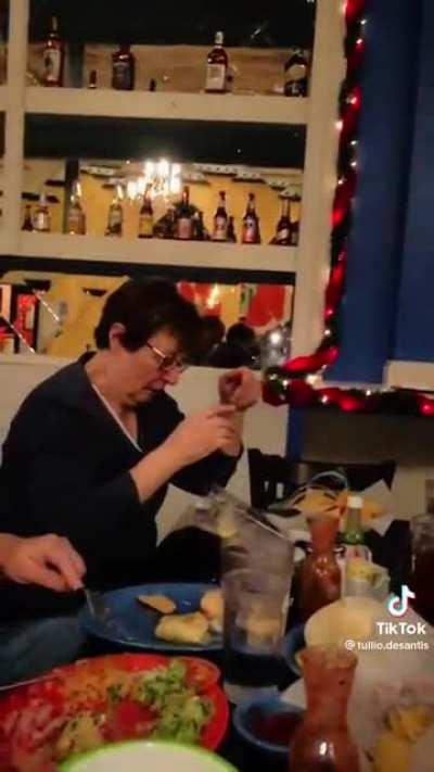 straws are weapons of chaos.