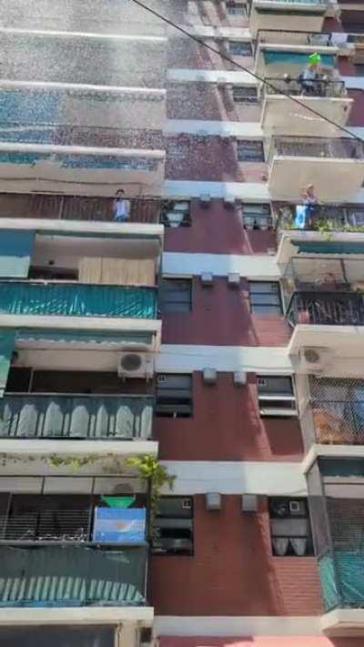 Baldazos en los festejos