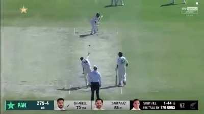 Simon Doull Shitposting