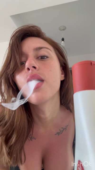 How sexy do you think I look?