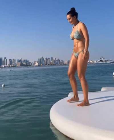 Georgina Holguin.... que tetas