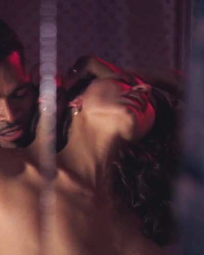 Monica Trombetta in Raw nerve(1999)