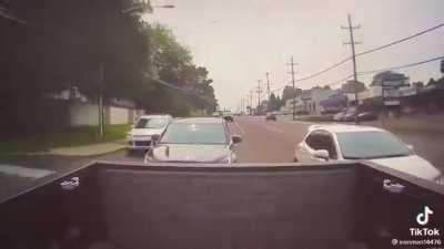 Not sure if this has been posted here yet, but here’s some road rage the tiktok user @ ironman14476 posted.