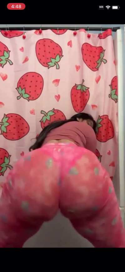 Strawberries and yams 