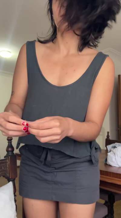 Accidentally revealed my nipple for the neighbours