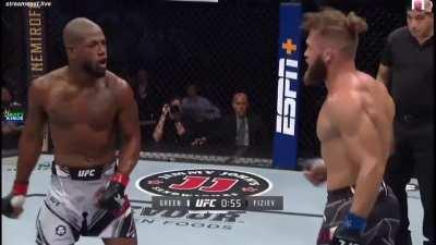 Last night’s Insane fight that got the $50K bonus