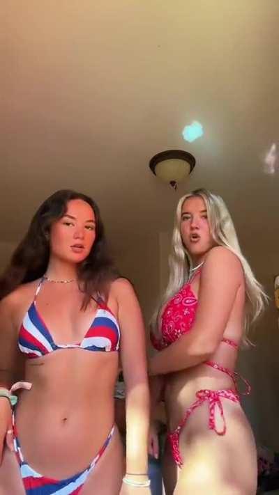 Blonde with an insane body 