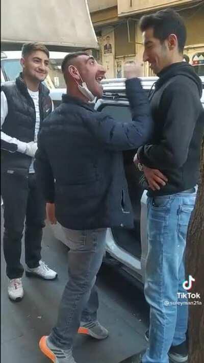 xQc arguing with the cops on NoPixel