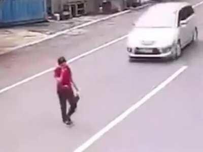 Gamer Skillz! Check Out This Hitbox!