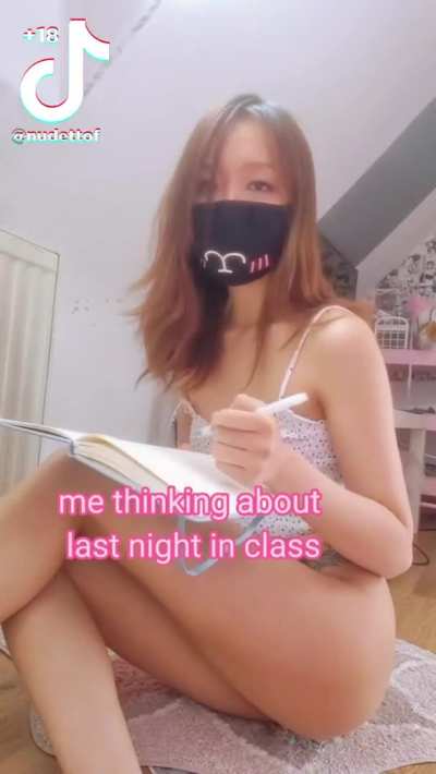 Nude Teen TikTok Porn