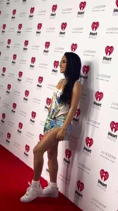 Becky at the 2022 iHeart Radio Fiesta