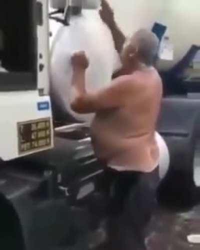 a que ponto chegamos 😭😭😭