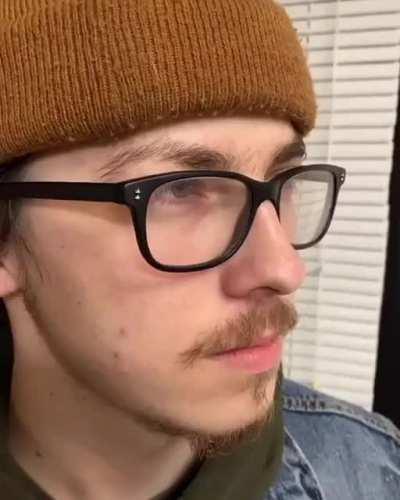 Alexa, play d̶e̶s̶p̶a̶c̶i̶t̶o̶ Short King Anthem