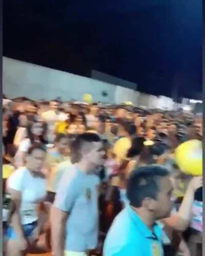 Enquanto isso no Ceará: micareta!