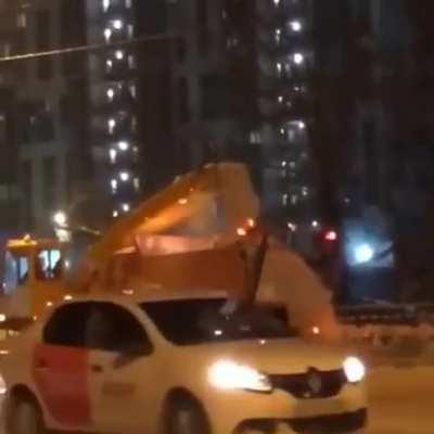 Endless snow removal in St. Petersburg